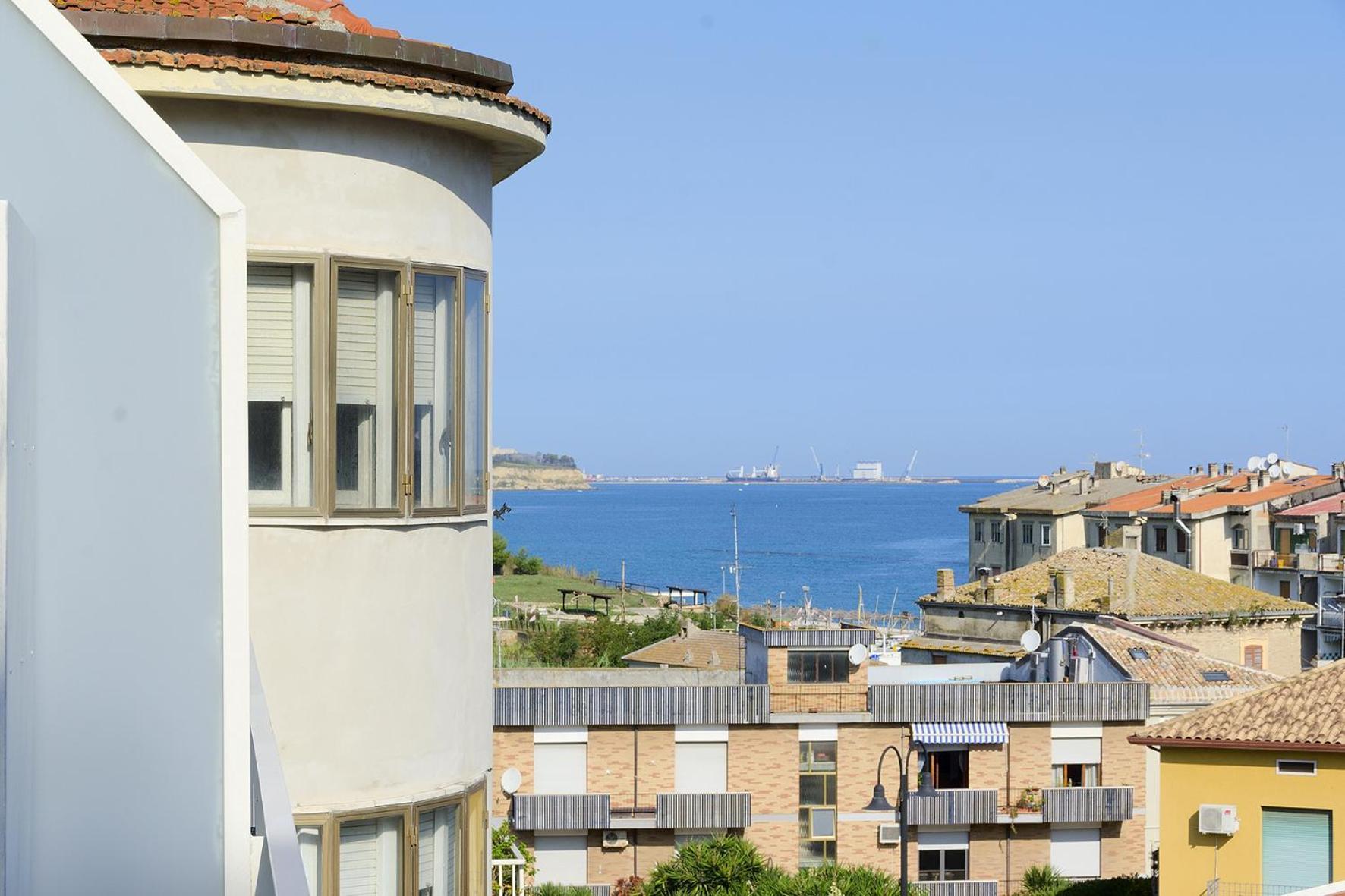 Lo Scorcio sul mare Marina di San Vito Exterior foto